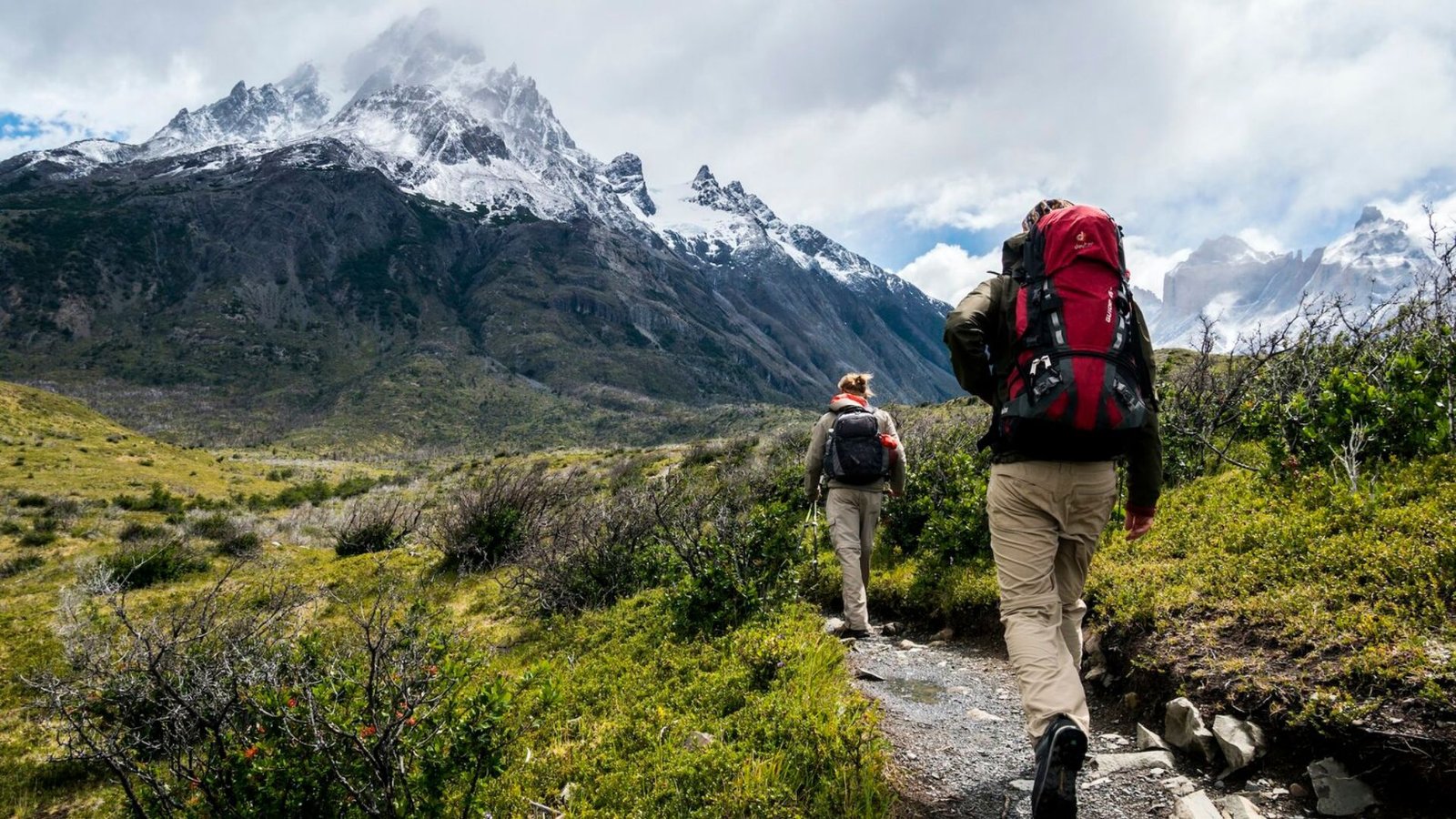 Hiking Tips For Beginners To Enjoy Nature