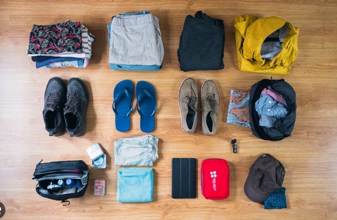 How to Pack Light for a Day Hike