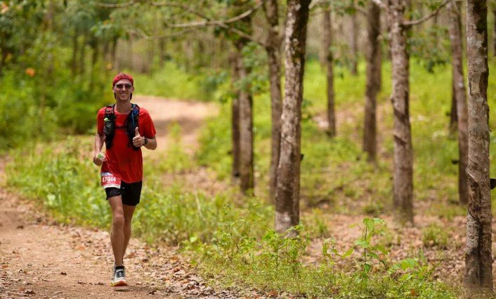 How to Stay Safe While Trail Running Alone