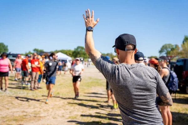 The Role of Crew Support in Ultramarathon Performance