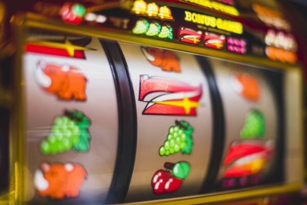 CasinoScout Automated SMS Guide